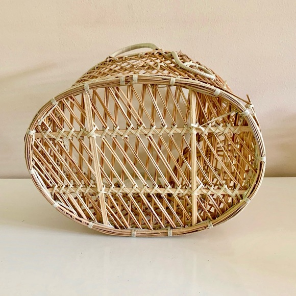 Vintage Wicker Baby Basket, Perfect for Baby Gift, Shower Centerpiece, Doll Bed - Picture 4 of 5